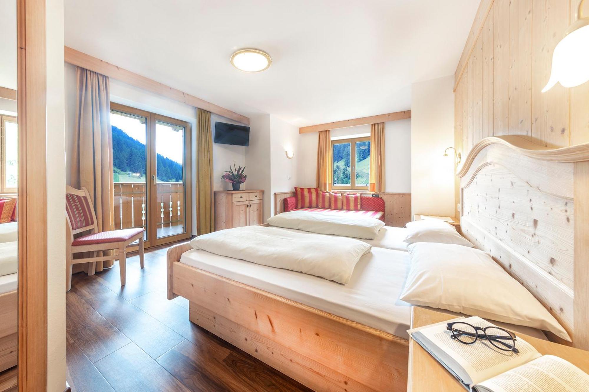 Hotel Jagdhof Selva di Val Gardena Dış mekan fotoğraf
